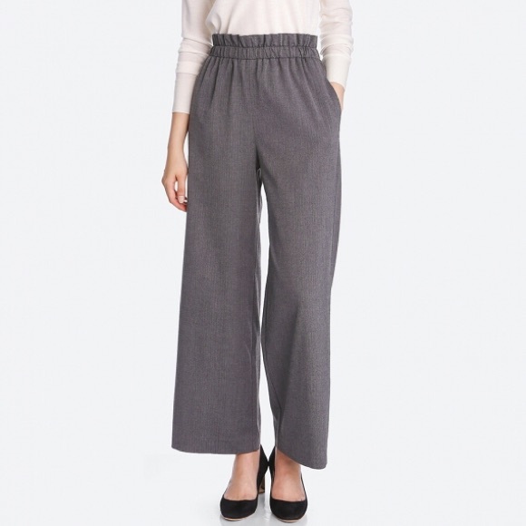 uniqlo grey trousers